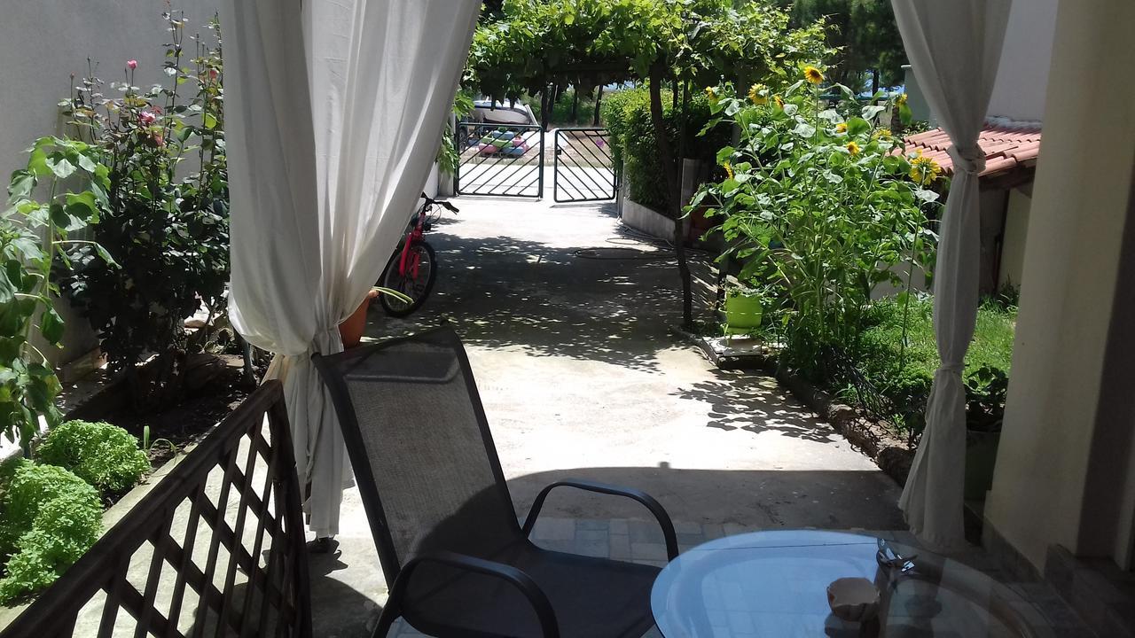 Dimitra Apartments Keramoti  Extérieur photo